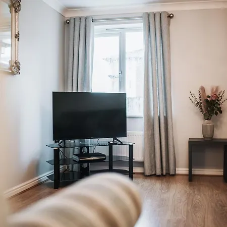 Modern 3 Storey In *