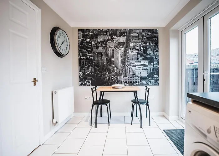 Modern 3 Storey In Redcar